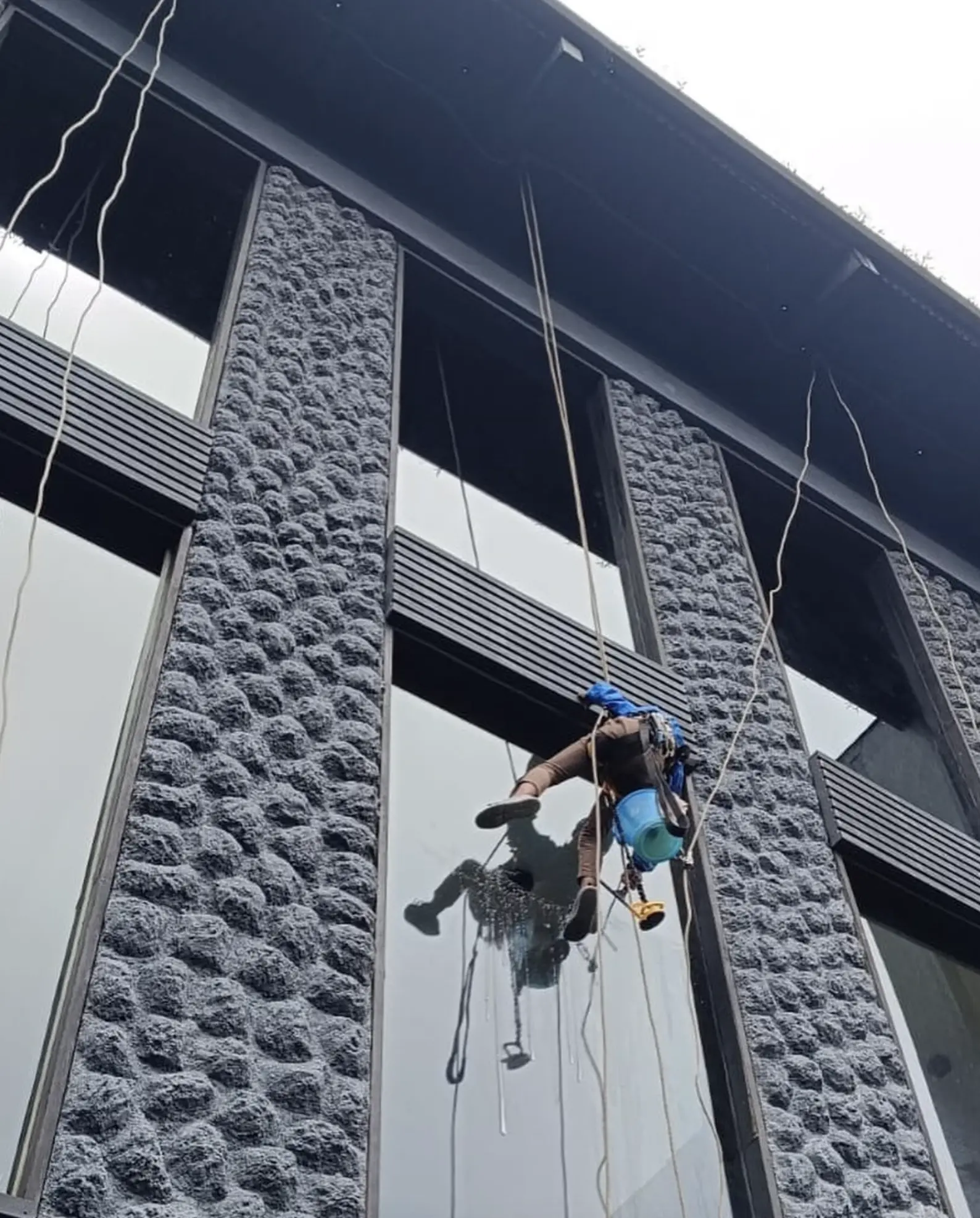 High rise window cleaning
