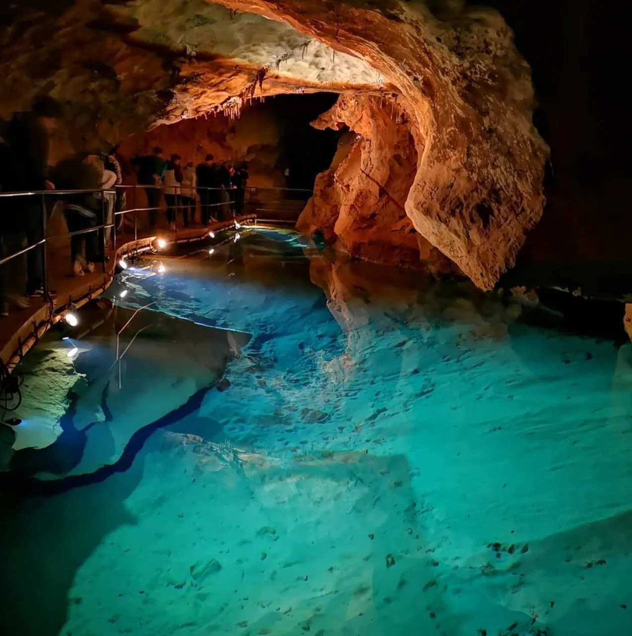 Future Smart Australia | What Is There To Do In Blue Mountains In The Winter? Jenolan Caves