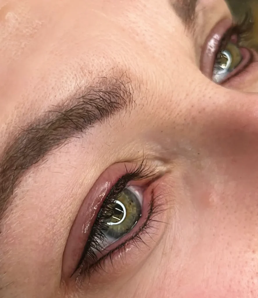 eyeliner tattoo