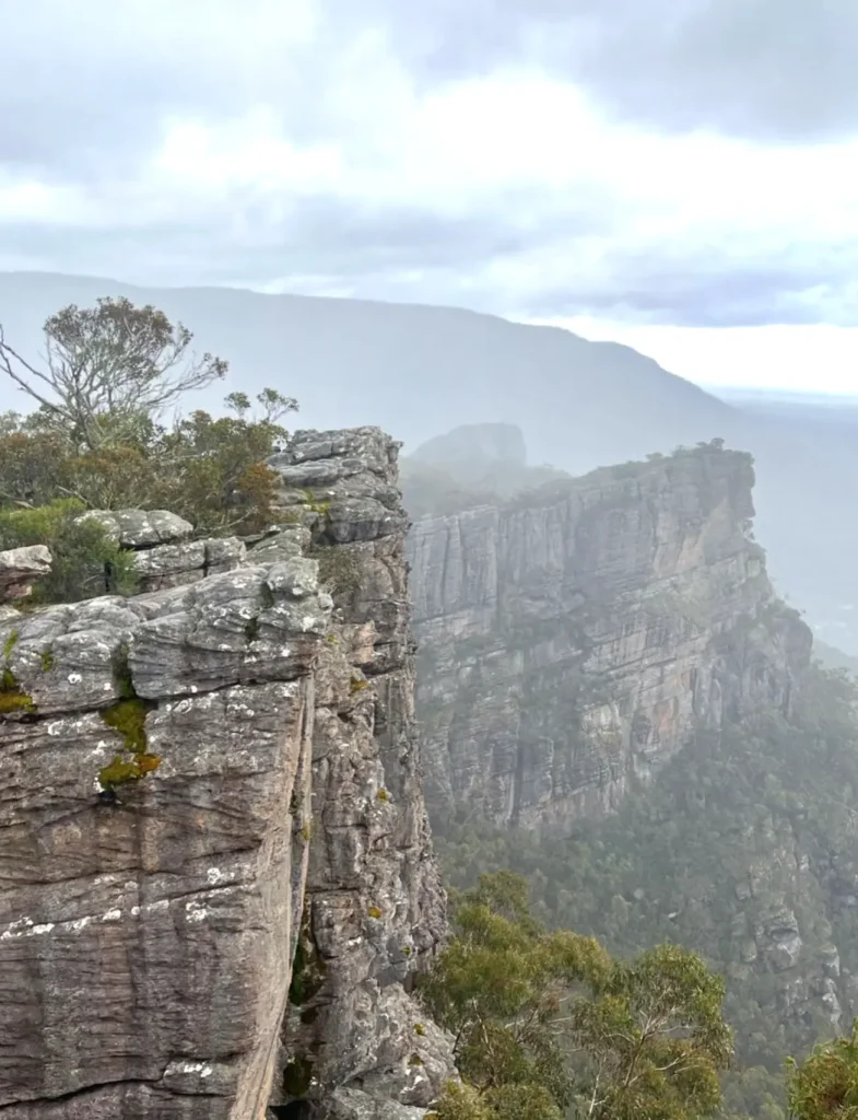 grampians hiking tour