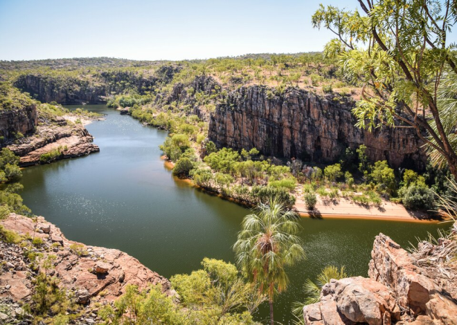 Explore the Majestic Katherine Gorge in Nitmiluk National Park